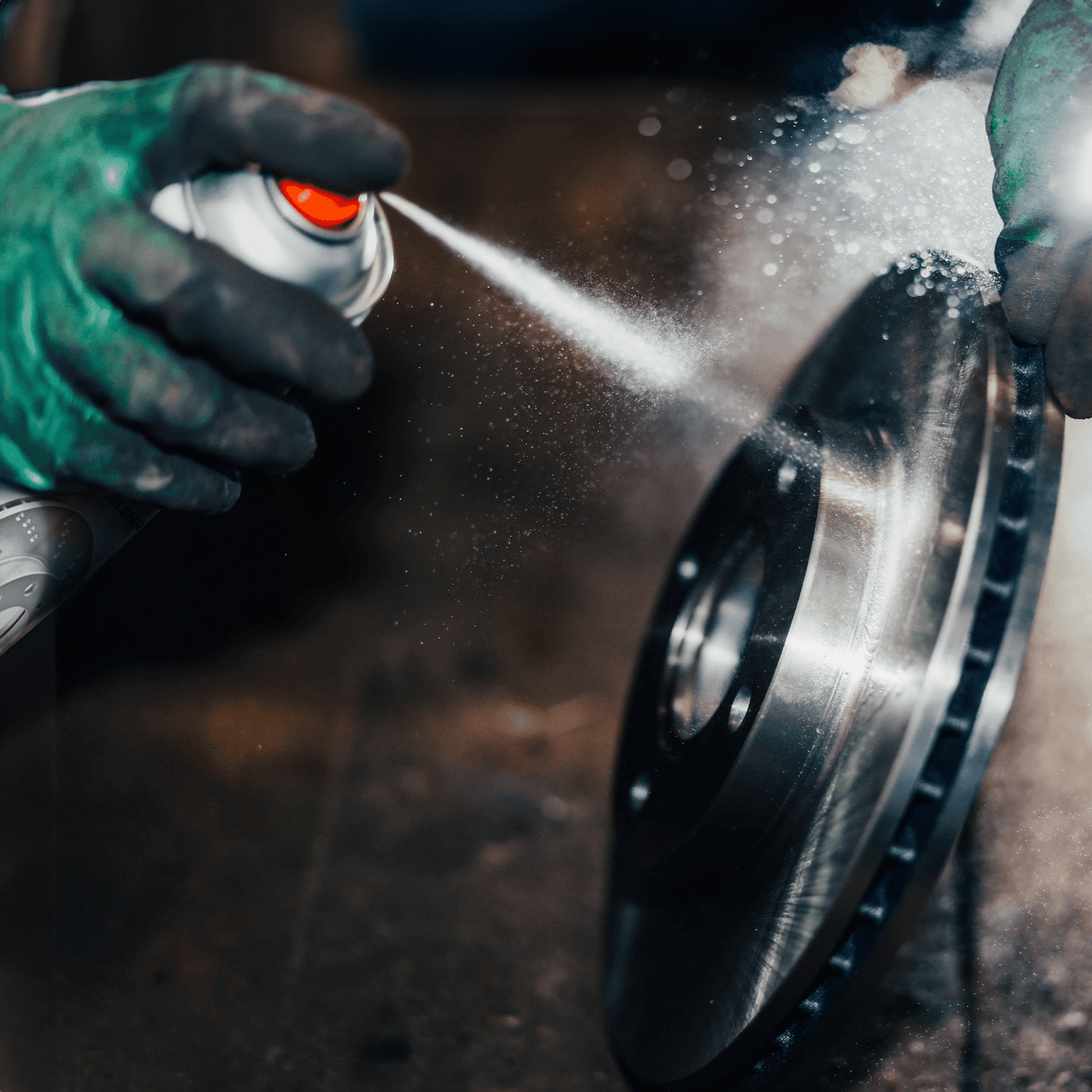 Nettoyant Freins 600 ml HOLTS – Nettoyant Ultra-Efficace pour Freins Voiture/Moto, Super Dégraissant Rapide et Puissant, Élimine Graisses et Résidus Instantanément.